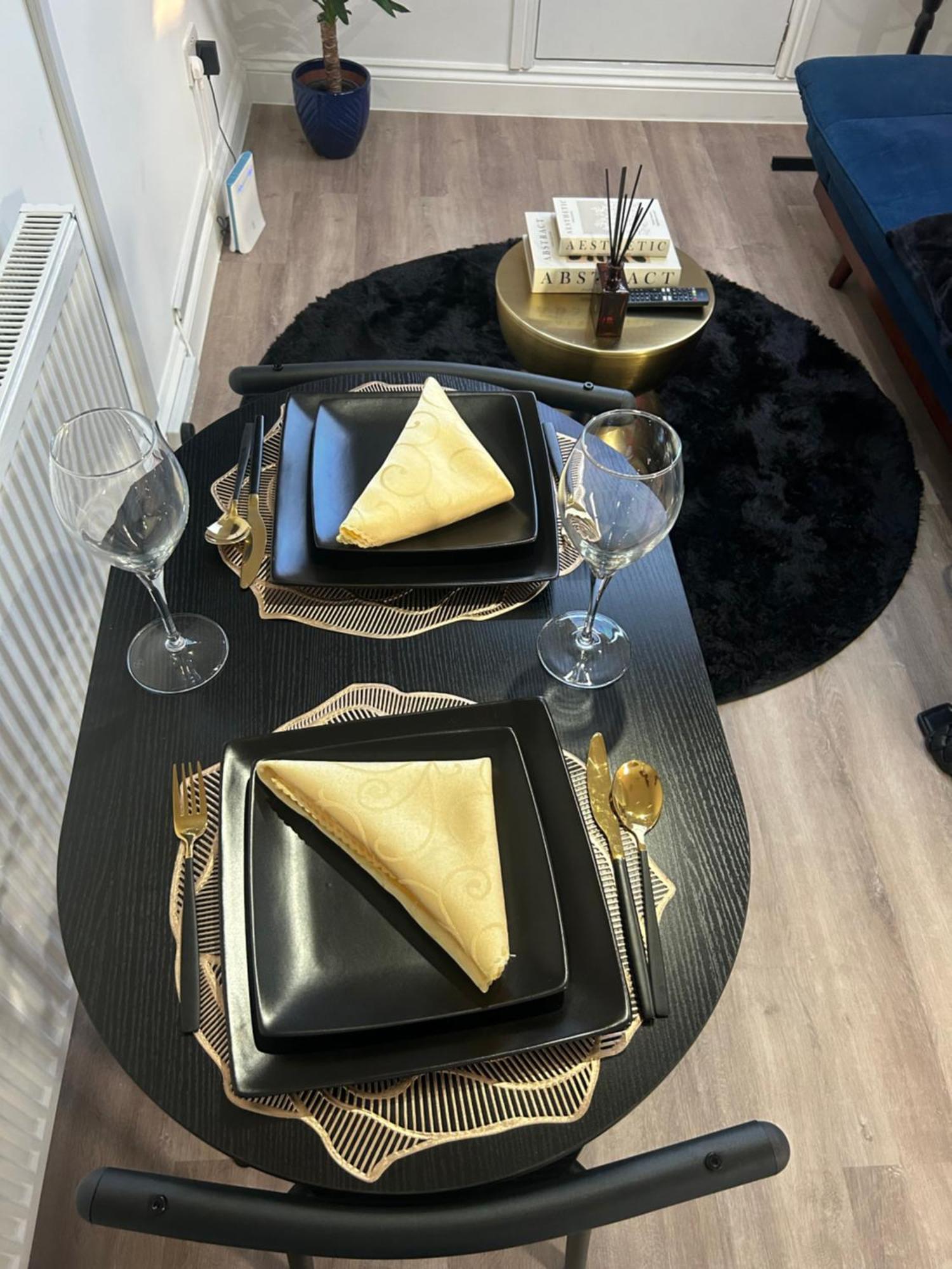 Qties Luxury Home Londyn Zewnętrze zdjęcie